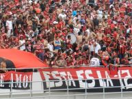 Foto: Barra: La 12 • Club: Alajuelense