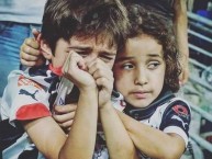 Foto: "Hincha llorando porque su equipo paso a la final" Barra: La Adicción • Club: Monterrey • País: México