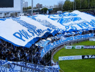 Foto: "En Mar del Plata, en el partido frente a Aldosivi" Barra: La Banda de Fierro 22 &bull; Club: Gimnasia y Esgrima &bull; País: Argentina