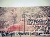 Foto: Barra: La Banda de la Quema • Club: Huracán