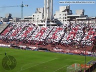 Foto: "Mosaico en la platea Mirave Huracán" Barra: La Banda de la Quema • Club: Huracán