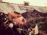 Foto: Barra: La Banda de la Quema • Club: Huracán