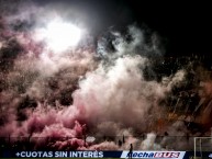 Foto: "vs River Plate 03/07/2022" Barra: La Banda de la Quema • Club: Huracán • País: Argentina