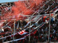 Foto: Barra: La Banda de la Quema • Club: Huracán