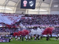 Foto: "En santiago del Estero, 2025" Barra: La Banda de la Quema &bull; Club: Huracán