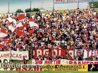 Foto: Barra: La Banda de la Quema &bull; Club: Huracán