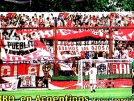 Foto: Barra: La Banda de la Quema &bull; Club: Huracán &bull; País: Argentina