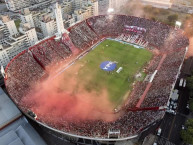Foto: Barra: La Banda de la Quema &bull; Club: Huracán