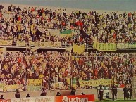 Foto: "en quilmes, año 2003" Barra: La Banda de Varela &bull; Club: Defensa y Justicia &bull; País: Argentina
