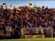 Foto: "en platense, año 2004" Barra: La Banda de Villa Crespo &bull; Club: Atlanta