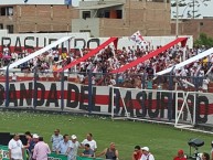 Foto: Barra: La Banda del Basurero • Club: Deportivo Municipal