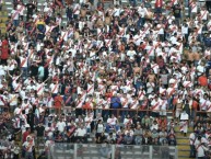 Foto: Barra: La Banda del Basurero • Club: Deportivo Municipal