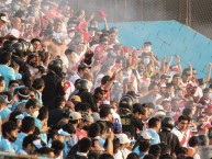 Foto: Barra: La Banda del Basurero • Club: Deportivo Municipal • País: Peru