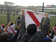 Foto: Barra: La Banda del Basurero • Club: Deportivo Municipal • País: Peru