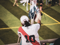 Foto: Barra: La Banda del Basurero &bull; Club: Deportivo Municipal