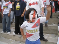 Foto: Barra: La Banda del Basurero &bull; Club: Deportivo Municipal