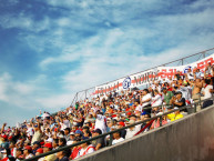 Foto: Barra: La Banda del Basurero &bull; Club: Deportivo Municipal
