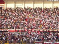 Foto: Barra: La Banda del Basurero • Club: Deportivo Municipal • País: Peru