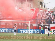 Foto: Barra: La Banda del Basurero • Club: Deportivo Municipal • País: Peru