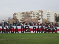 Foto: Barra: La Banda del Basurero • Club: Deportivo Municipal • País: Peru