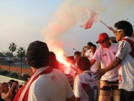 Foto: Barra: La Banda del Basurero • Club: Deportivo Municipal • País: Peru