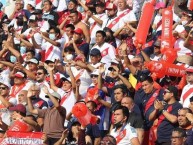 Foto: "La banda de visitante en el estadio San Martín" Barra: La Banda del Basurero • Club: Deportivo Municipal