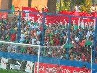 Foto: "Antigua barra de Rampla copando el parque central" Barra: La Banda del Camion • Club: Rampla Juniors