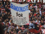 Foto: "Cargada de San Martin de Tucuman hacia su clasico rival, haciendo referencia a un clasico donde Átletico se fue por que los hinchas tiraban rollitos d" Barra: La Banda del Camion • Club: San Martín de Tucumán