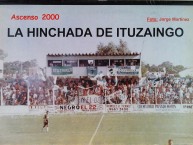 Foto: Barra: La Banda del León &bull; Club: Ituzaingó