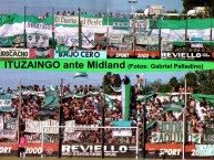 Foto: "contra midland, año 2009" Barra: La Banda del León &bull; Club: Ituzaingó