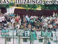 Foto: "en comu, contra barracas, año 2005" Barra: La Banda del León &bull; Club: Ituzaingó