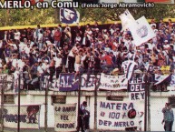 Foto: "en comu, contra español, año 2006" Barra: La Banda del Parque • Club: Deportivo Merlo • País: Argentina