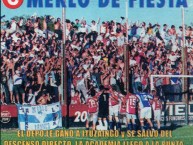 Foto: "en la cancha de ituzaingo, año 2004" Barra: La Banda del Parque • Club: Deportivo Merlo • País: Argentina