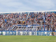 Foto: Barra: La Banda del Parque &bull; Club: Deportivo Merlo