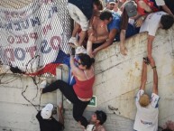 Foto: "La vieja manera en el clasico uruguayo" Barra: La Banda del Parque • Club: Nacional