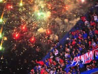 Foto: "vs San Lorenzo, 25/09/2018, Copa Sudamericana" Barra: La Banda del Parque • Club: Nacional • País: Uruguay