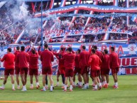 Foto: "Banderazo 22/11/2025" Barra: La Banda del Parque &bull; Club: Nacional