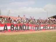 Foto: Barra: La Banda del Pelícano • Club: Unión Huaral