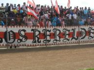 Foto: Barra: La Banda del Pelícano • Club: Unión Huaral • País: Peru