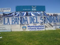 Foto: Barra: La Banda Del Sandia • Club: Guillermo Brown