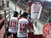 Foto: "ESTADIO MONUMENTAL ARGENTINA RIVER PLATE 1-1 JUAN AURICH" Barra: La Banda Los Norteños • Club: Juan Aurich