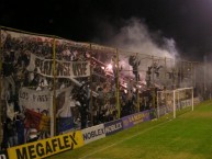 Foto: Barra: La Banda Más Fiel • Club: Atlético Platense • País: Argentina