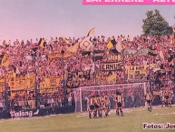 Foto: "En Platense vs Laferrere" Barra: La Banda Monstruo &bull; Club: Almirante Brown