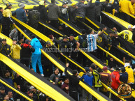Foto: Barra: La Banda Monstruo &bull; Club: Almirante Brown &bull; País: Argentina