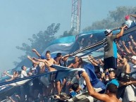 Foto: "Contra Flandria" Barra: La Banda Tricolor • Club: Almagro