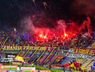 Foto: Barra: La Banda Tricolor • Club: Deportivo Pasto • País: Colombia