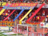 Foto: Barra: La Banda Tricolor • Club: Deportivo Pasto • País: Colombia