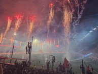 Foto: Barra: La Barra 14 &bull; Club: Lanús