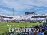 Foto: "BANDERA GIGANTE DE LA BARRA 79" Barra: La Barra 79 • Club: Olimpia • País: Paraguay