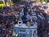 Foto: "Barrio Bernardino Caballero (Cambala)" Barra: La Barra 79 • Club: Olimpia